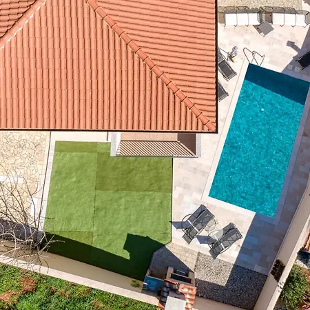 Apartamento Queen Jelena - Happy Galižana